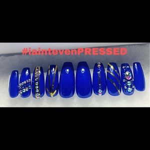 Custom Press on Nails💅🏾‼️‼️